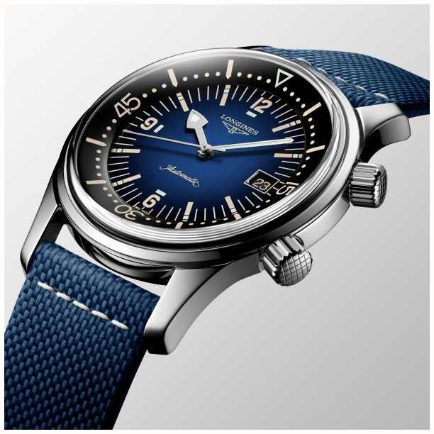 LONGINES Pulseira De Couro Azul Heritage Legend Diver L37744902